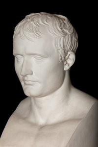 İmparator I. Napolyon büstü (Sevres bisküvisi) (detay) (ayrıca bkz. 698748)